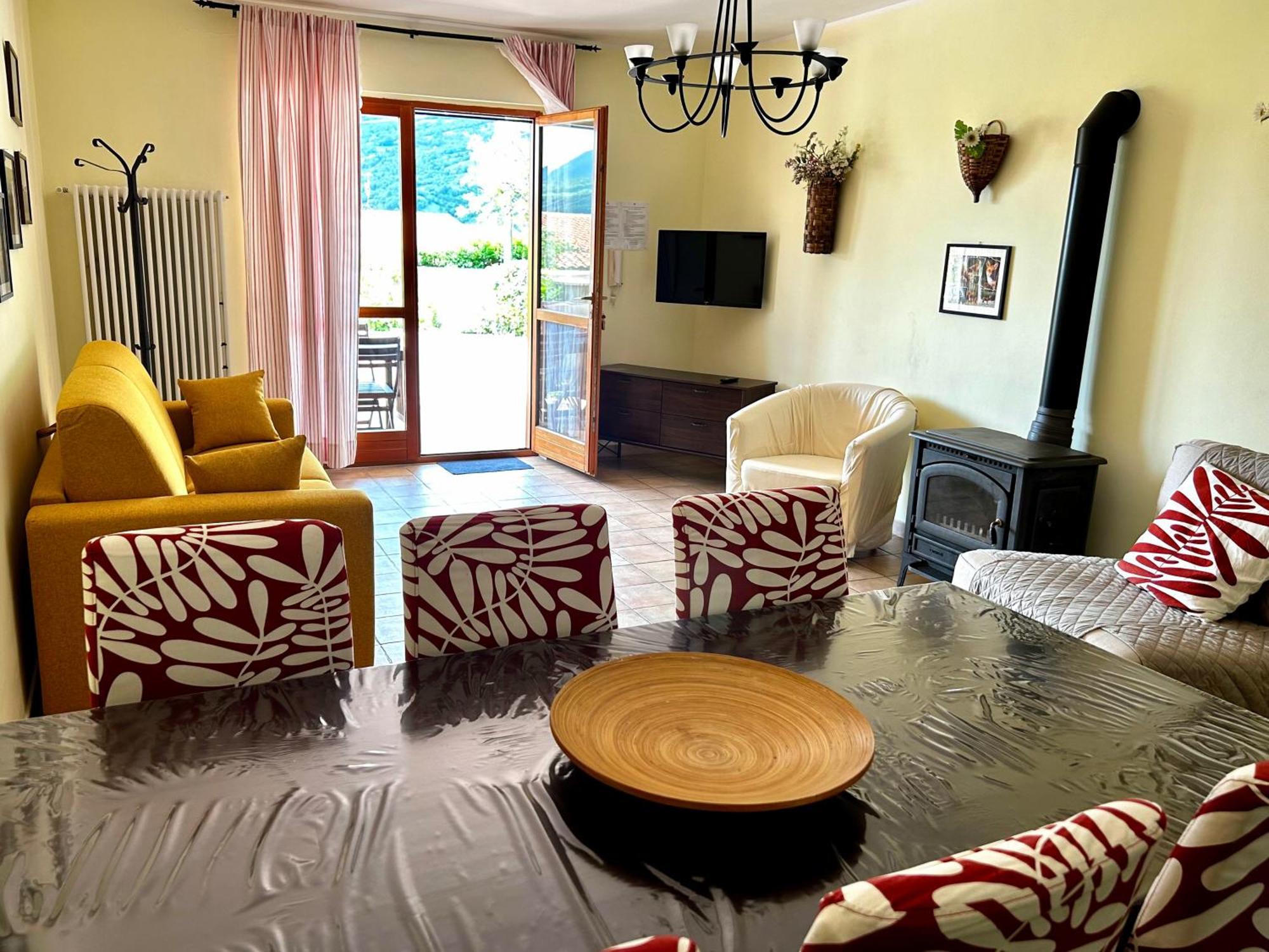 Appartement 4Flats In Orto Di Venanzio à Barrea Chambre photo