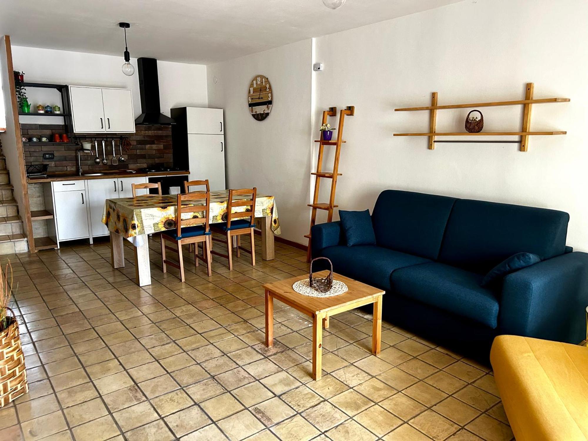 Appartement 4Flats In Orto Di Venanzio à Barrea Extérieur photo